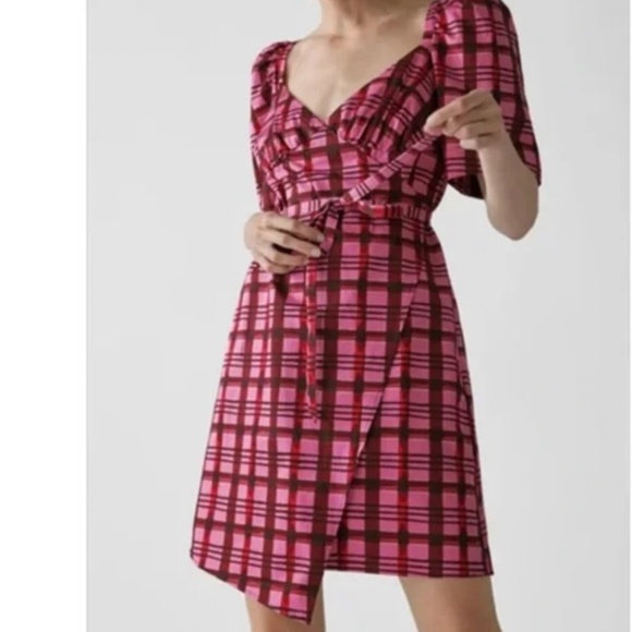 BAUM UND PFERDGARTEN NEW Mini LengthWrap Dress Arvia Pink Plaid Size 10 - Picture 2 of 7